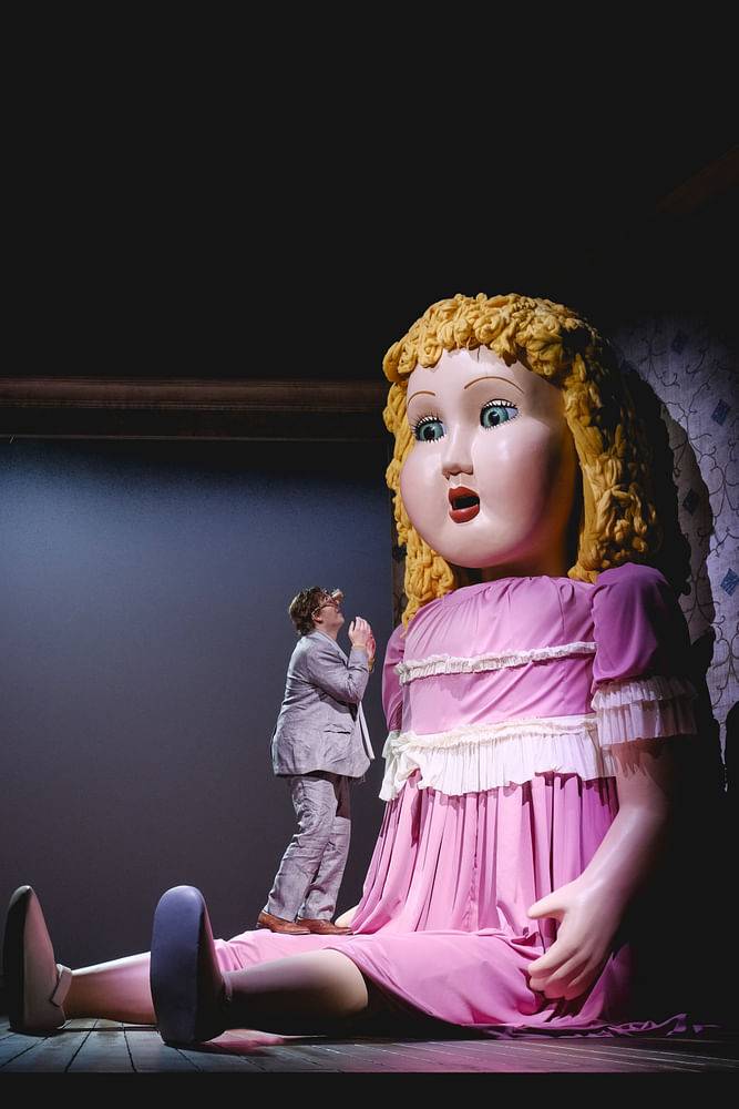 "Hoffmanns Erzählungen" an der Opéra national du Rhin Strasbourg - © Klara Beck "Hoffmanns Erzählungen" an der Opéra national du Rhin Strasbourg