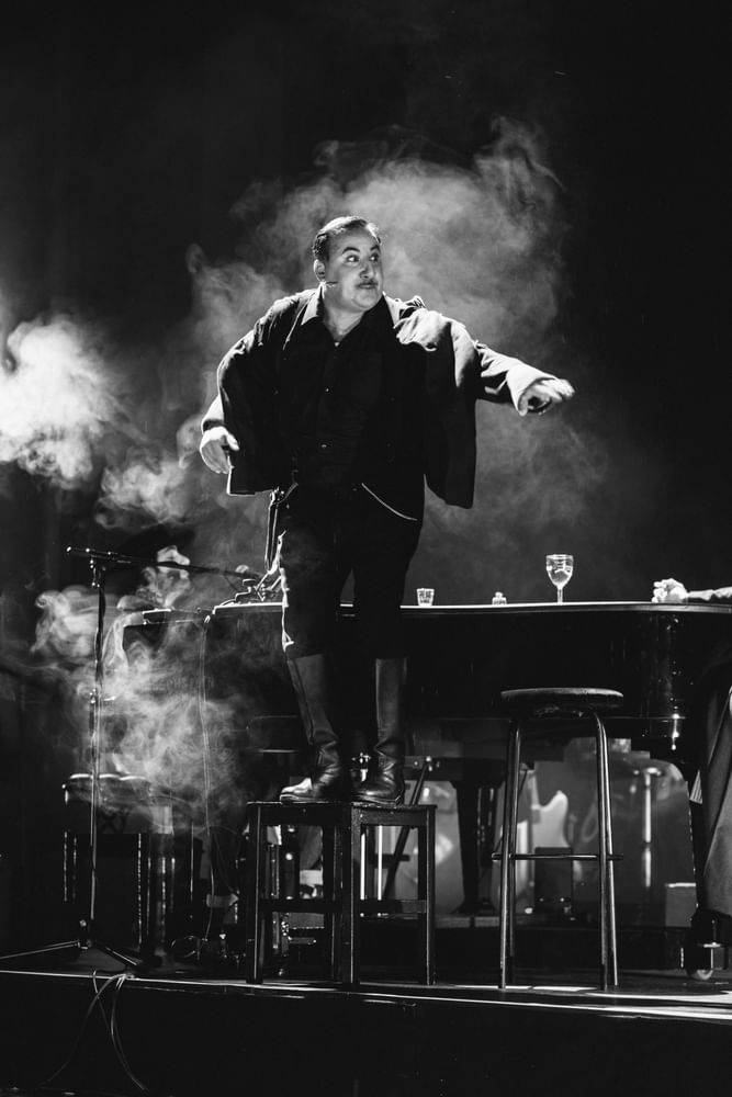 Florian Carove (Morales) - © Jenni Koller/Volksoper Wien Florian Carove (Morales)