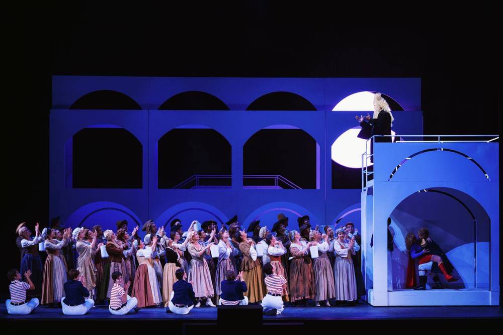 Ensemble, Chor der Volksoper Wien - © Marco Sommer/Volksoper Wien Ensemble, Chor der Volksoper Wien