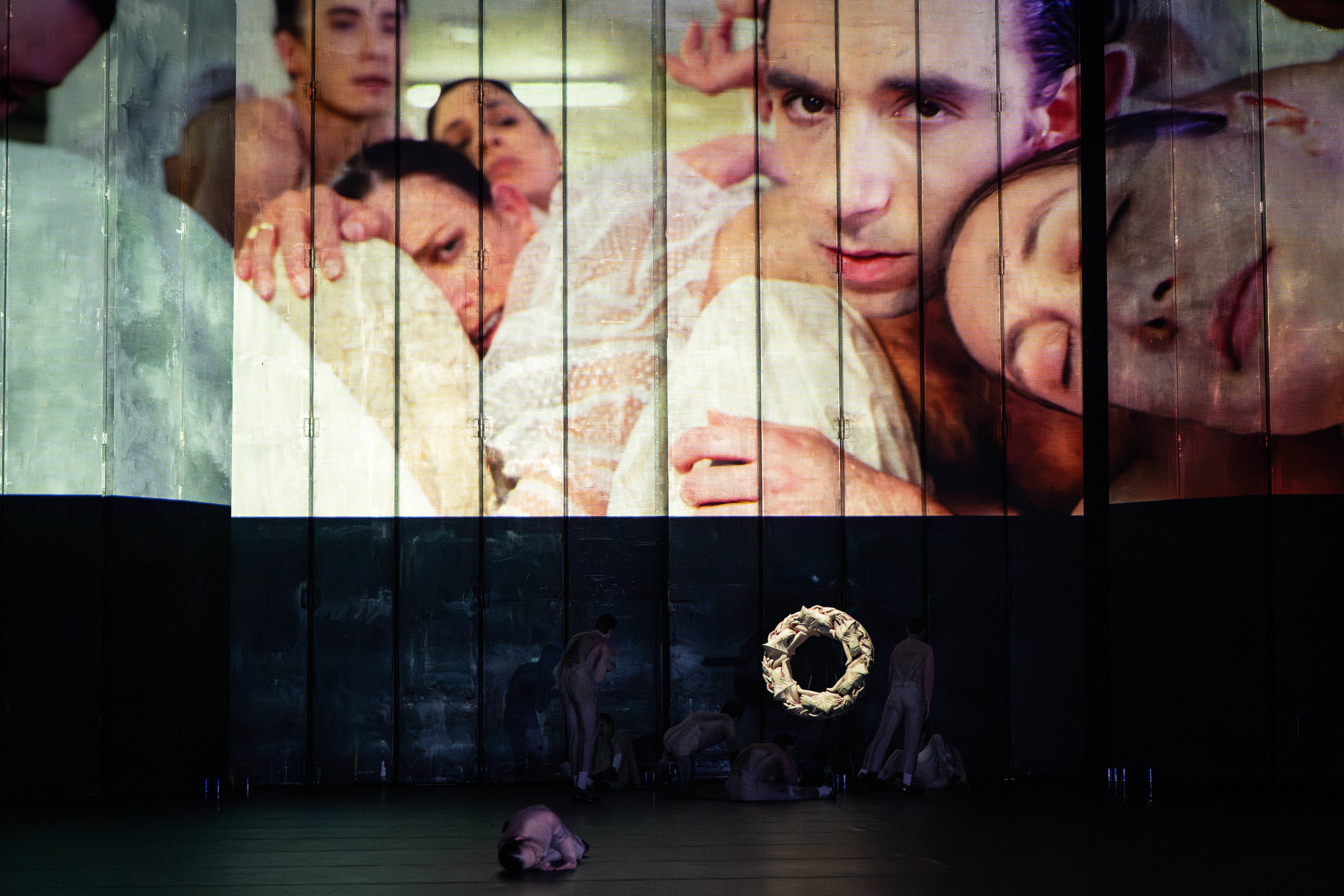 © Ashley Taylor/Wiener Staatsballett High